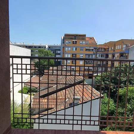 K18 Apartment, Spacious, In The Center, With Parking, 83 Sqm Novi Sad